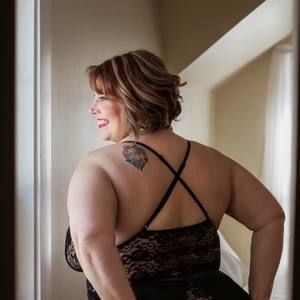 Meet your Posher, Raquel